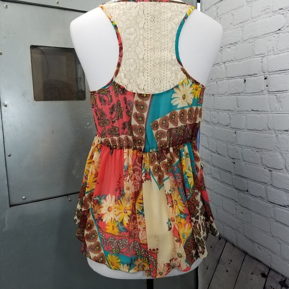 Nastalgic 70s style hippie tank top by day trip size small nwot - Picture 7 of 8